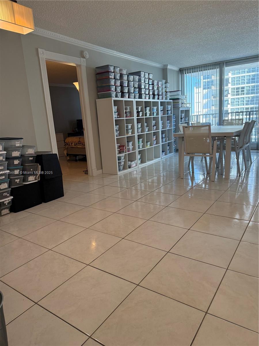 SILVER THATCH ATLANTIC PL - Residential Lease