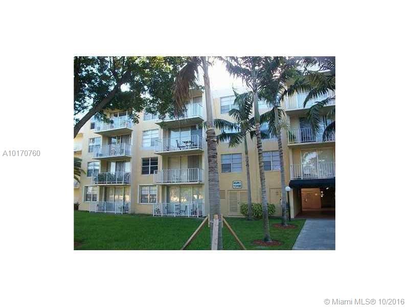 RARELY ON THE MARKET. VILLAGE AT THE FALLS BEAUTIFUL 1/1 APARTMENT WITH ASSIGNED PARKING SPACE. UNIT FEATURES AN UPDATED BATHROOM, WOOD LAMINATED FLOORS, MASTER BEDROOMS WITH WALK IN CLOSET AND PLENTY OF STORAGE. AMENITIES INCLUDES RENOVATED POOL, GYM, TENNIS COURTS AND MORE. WALKING DISTANCE TO THE FALLS MALL.