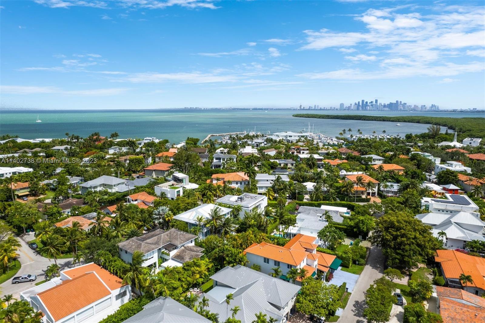 TROPICAL ISLE HOMES SUB 4 - Residential