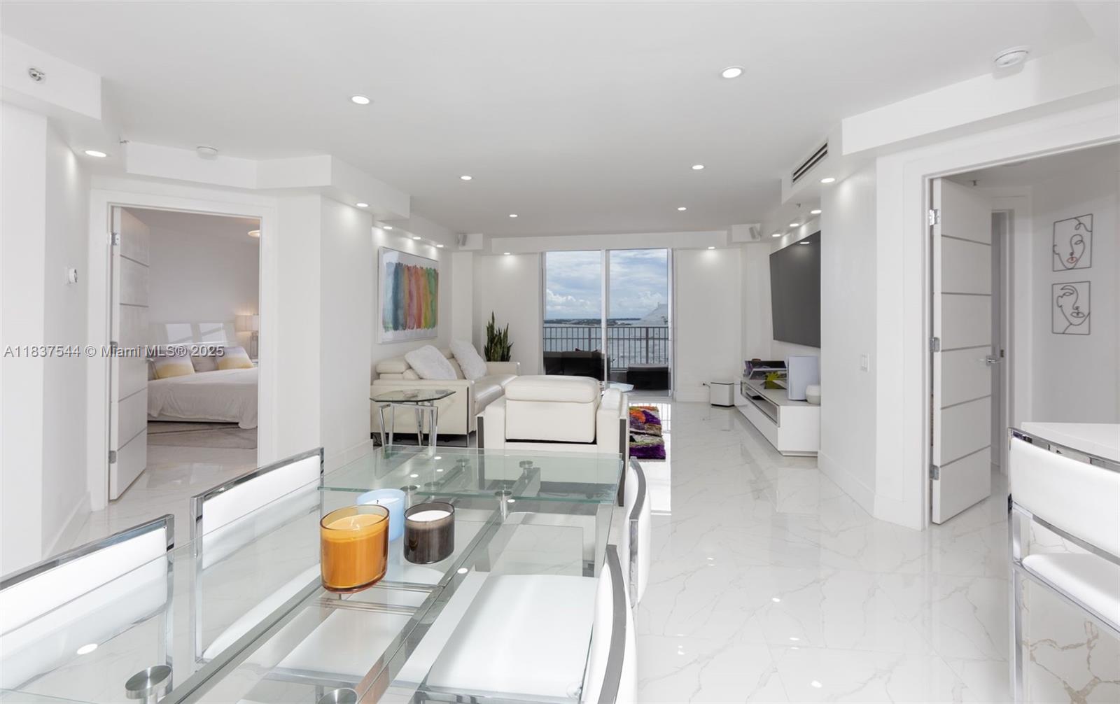 701 Brickell Key Blvd 2011
