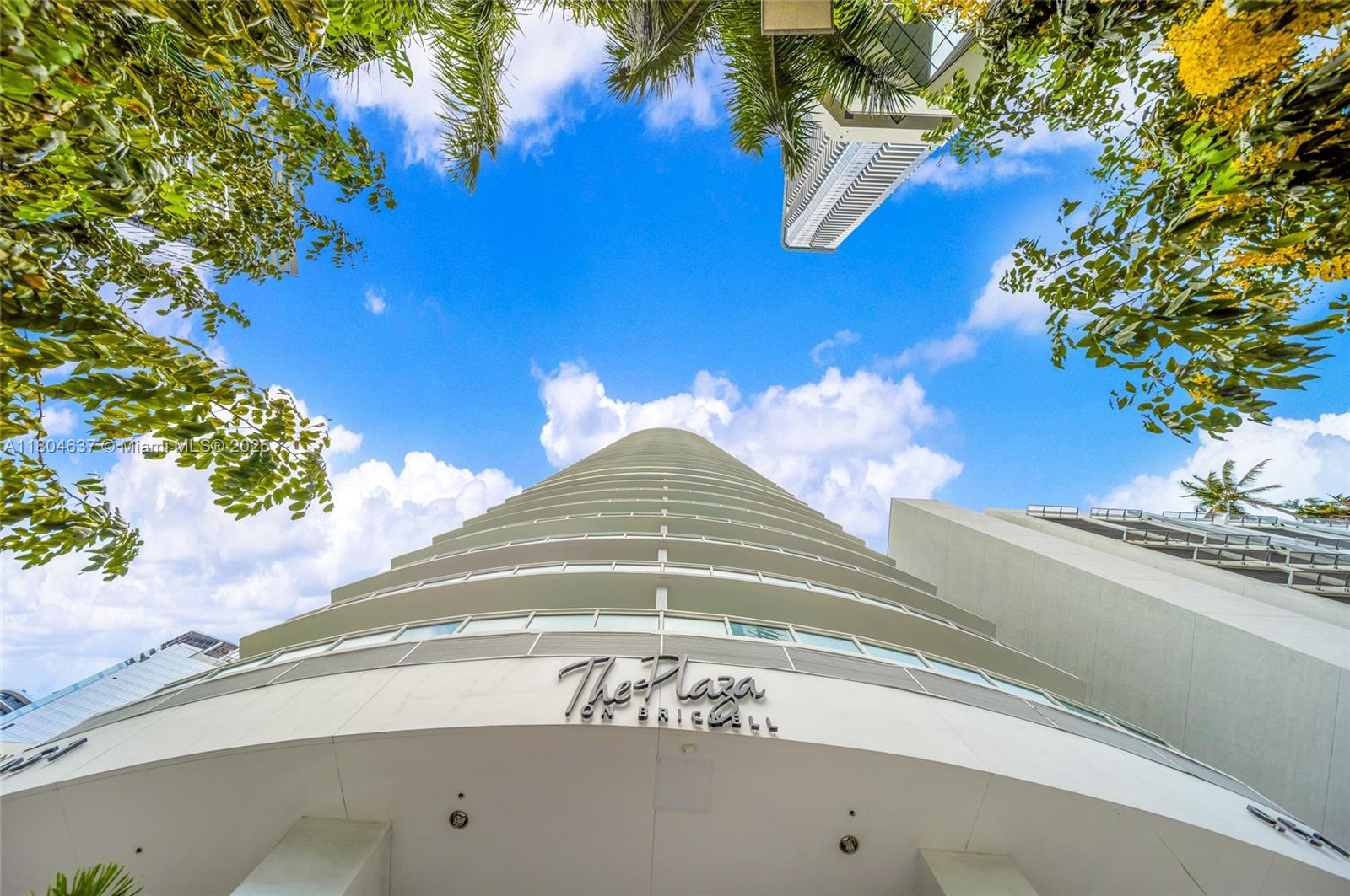 THE PLAZA 901 BRICKELL CO - Residential