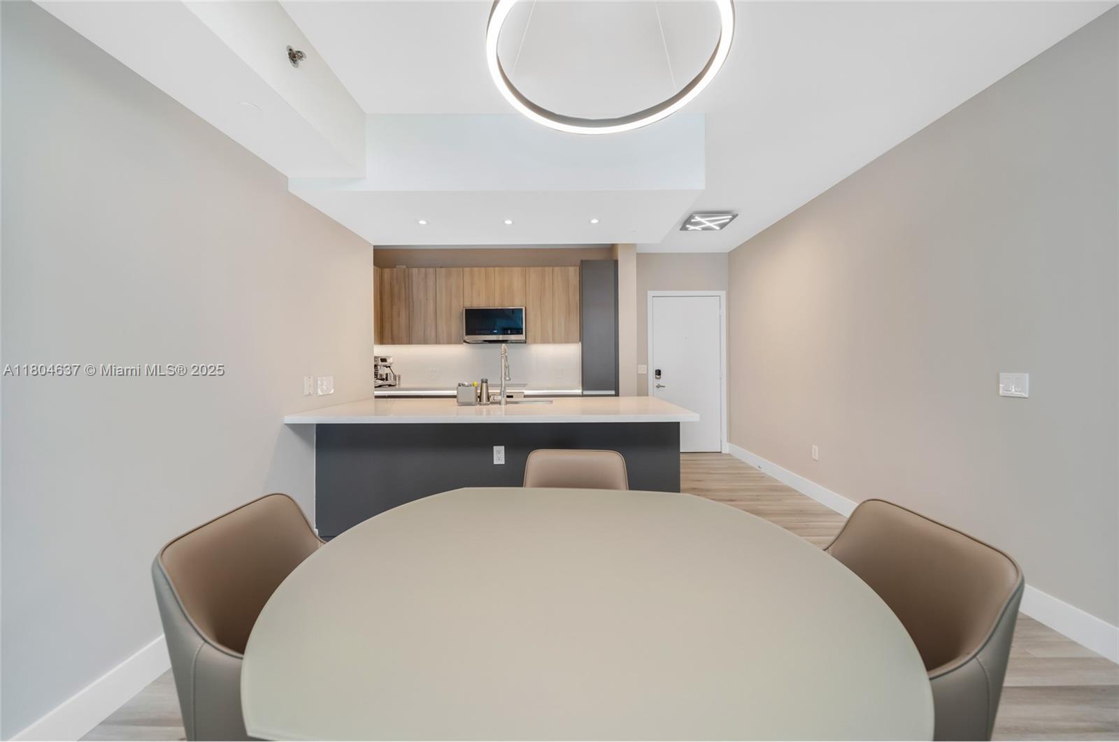 THE PLAZA 901 BRICKELL CO - Residential