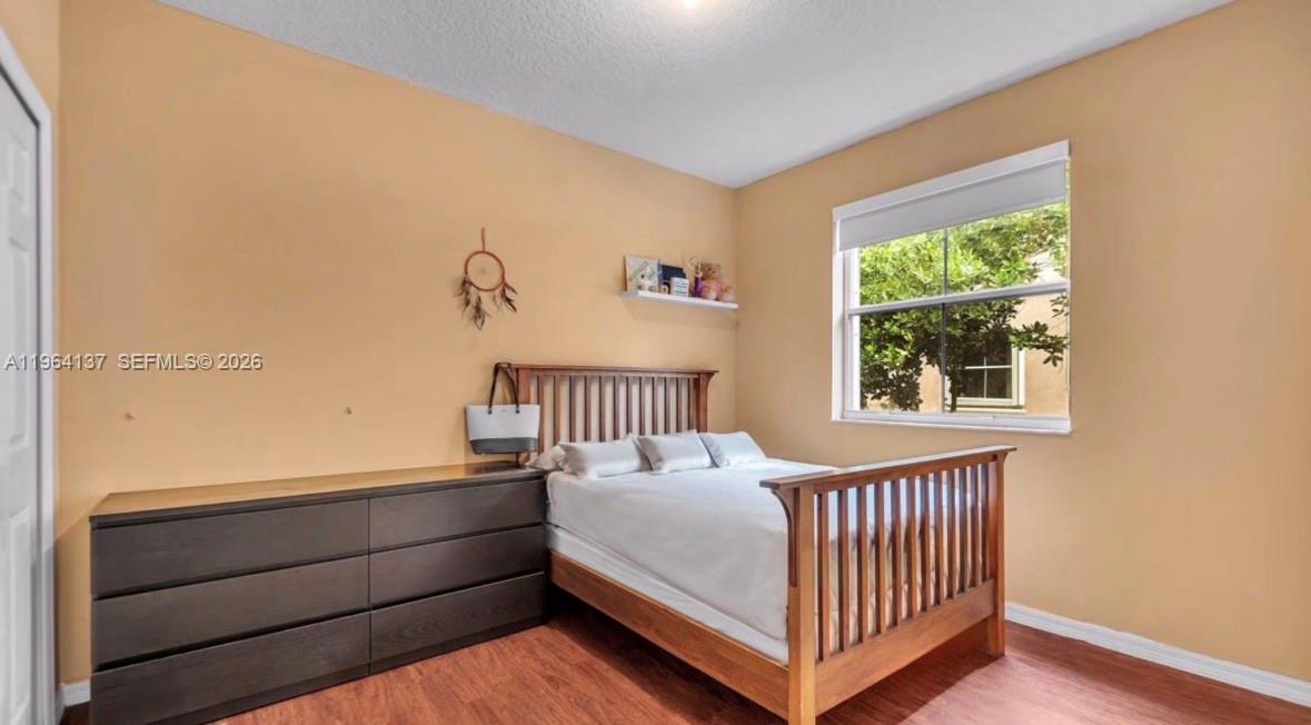 THE COURTS AT DORAL ISLE - Residential