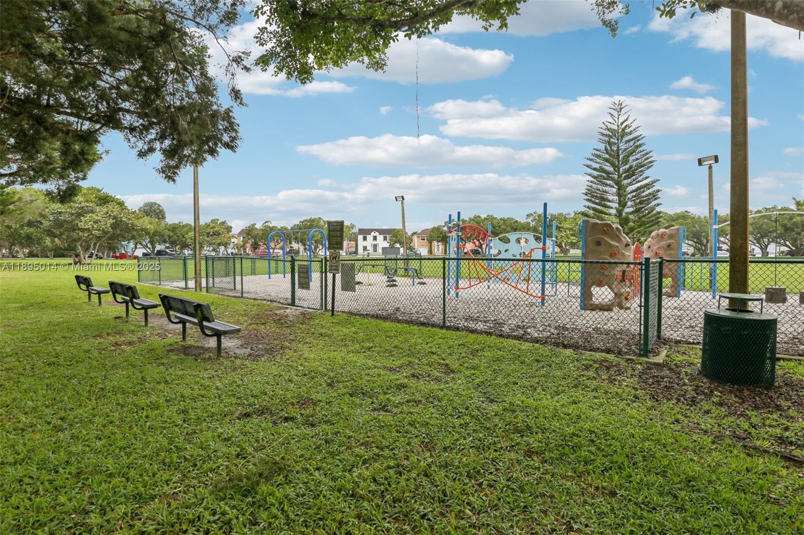CUTLER LANDINGS 1ST ADDN - Residential