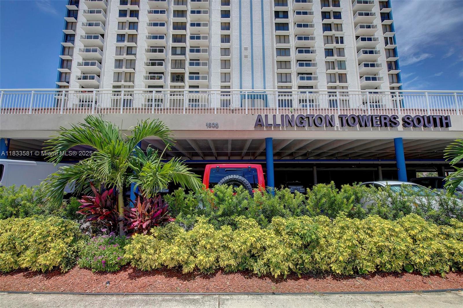 ALLINGTON TOWERS CONDO - Residential