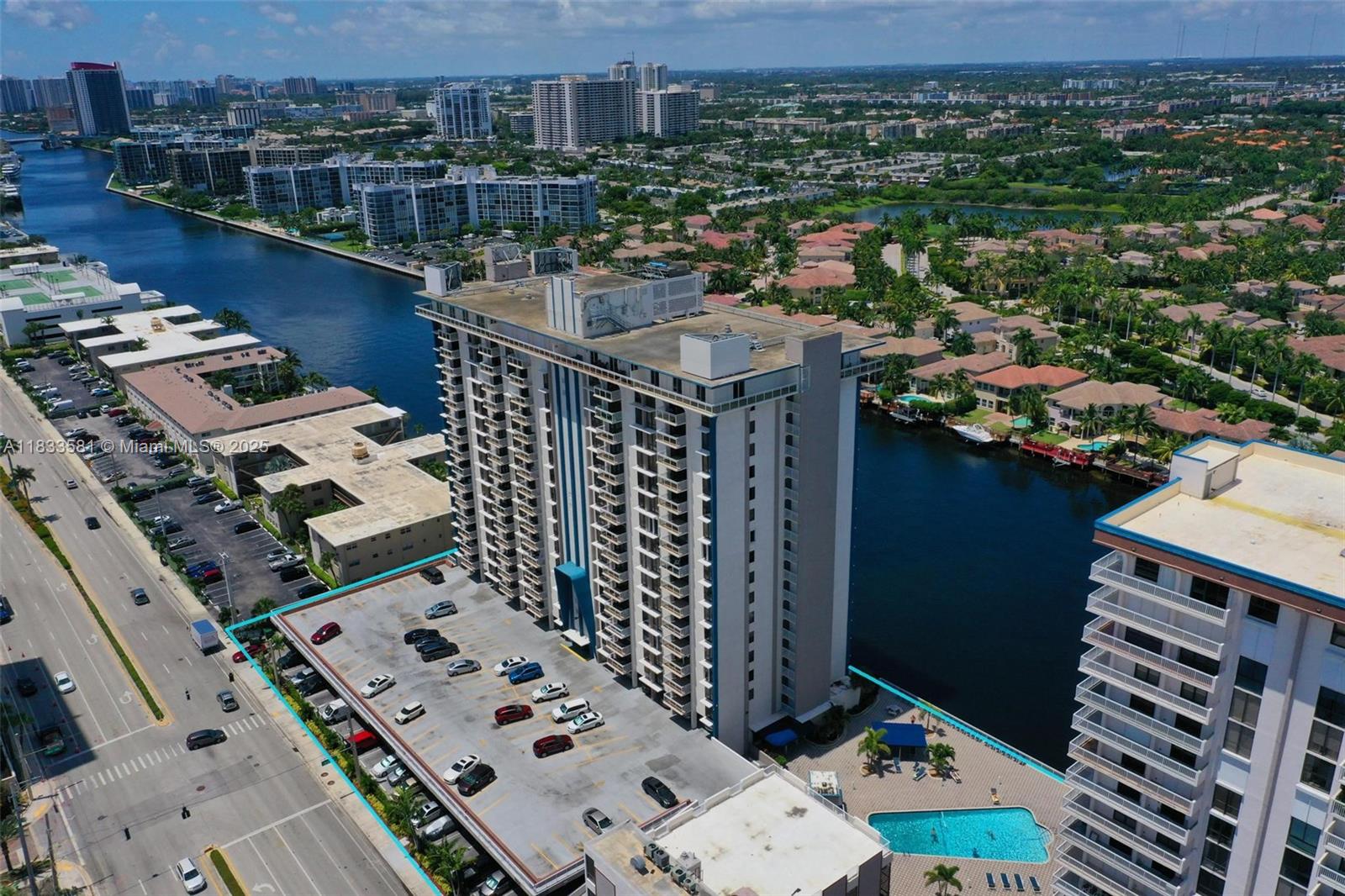 ALLINGTON TOWERS CONDO - Residential