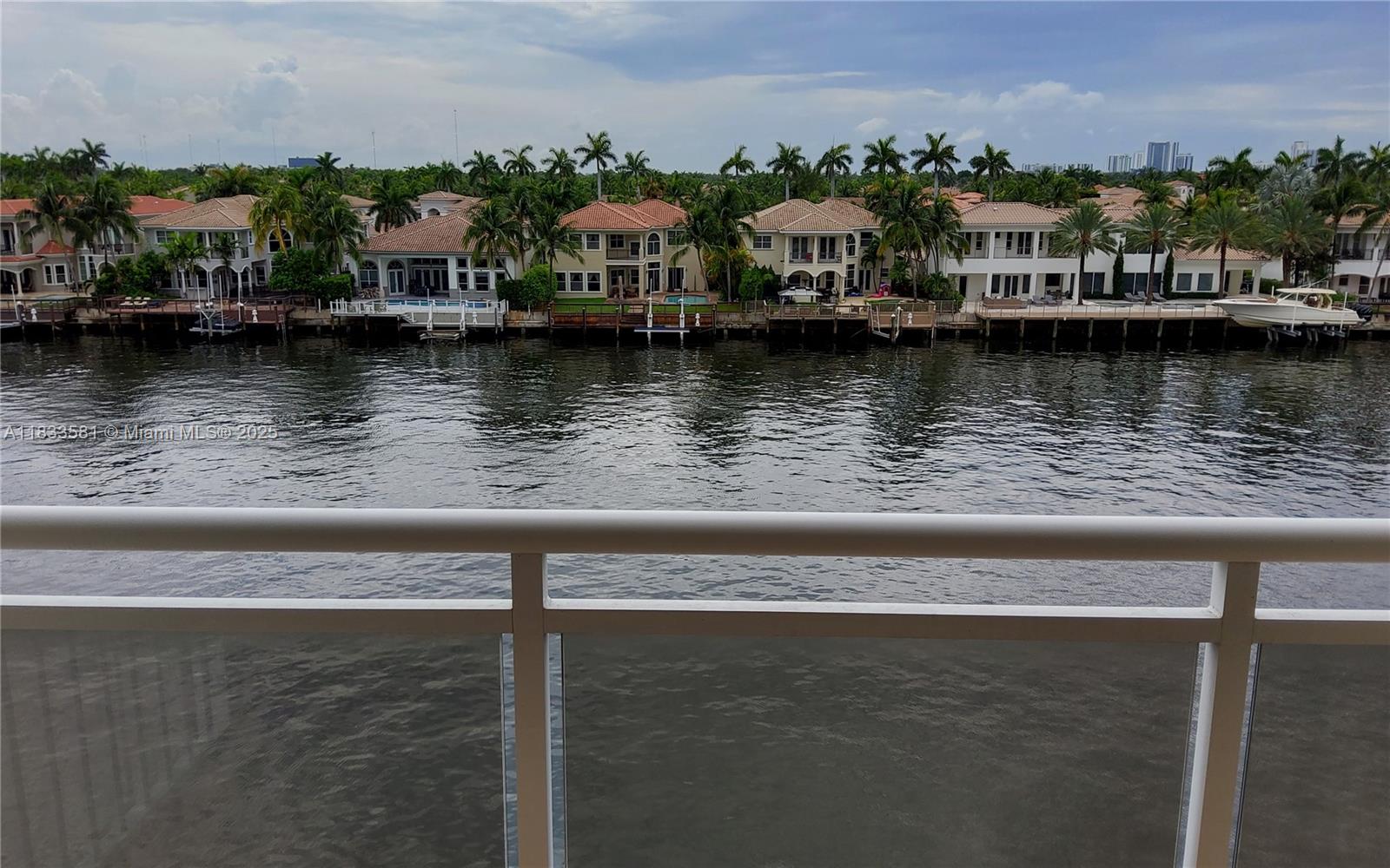 ALLINGTON TOWERS CONDO - Residential