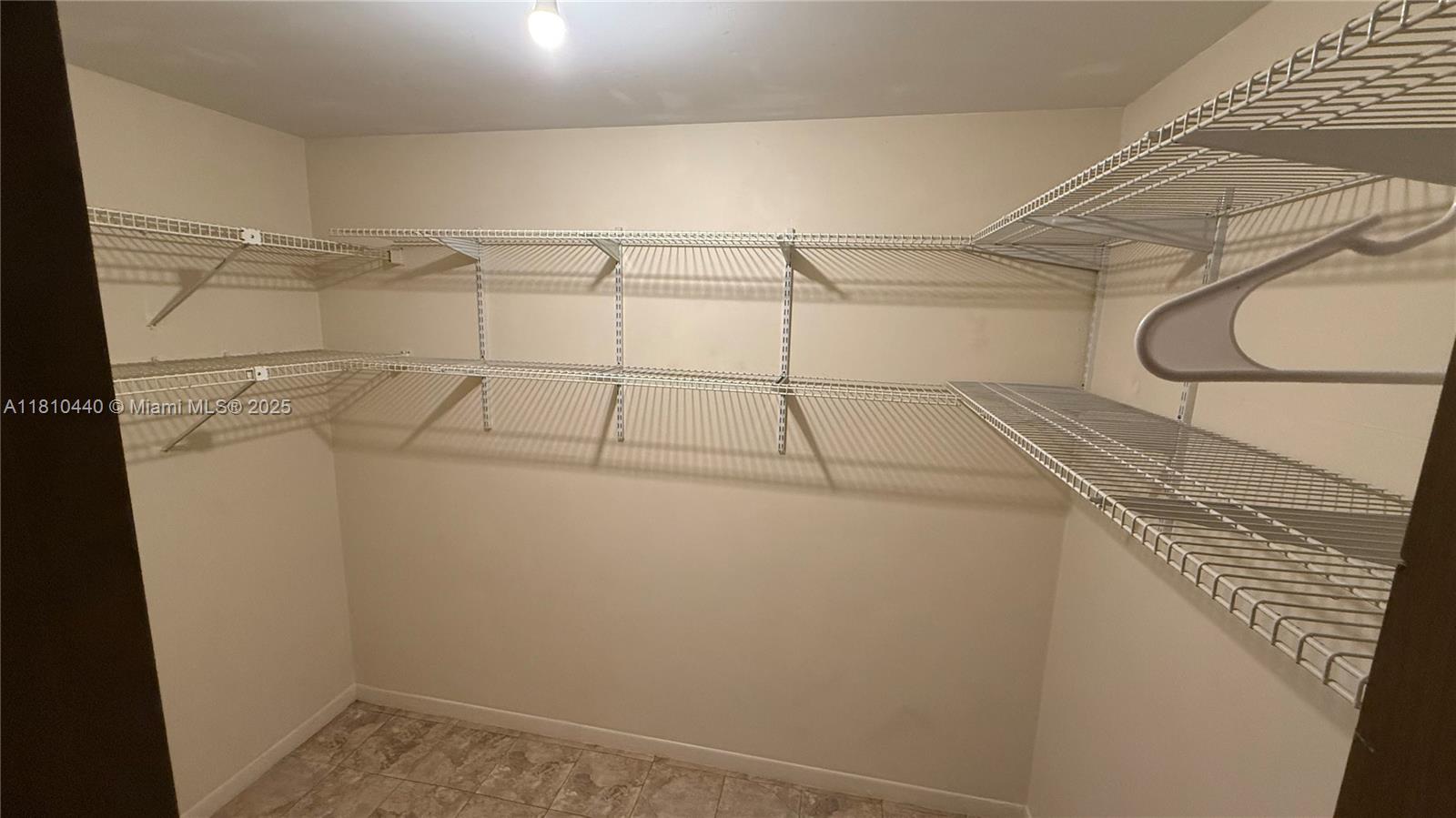 2400 SW 42nd Ave 1
