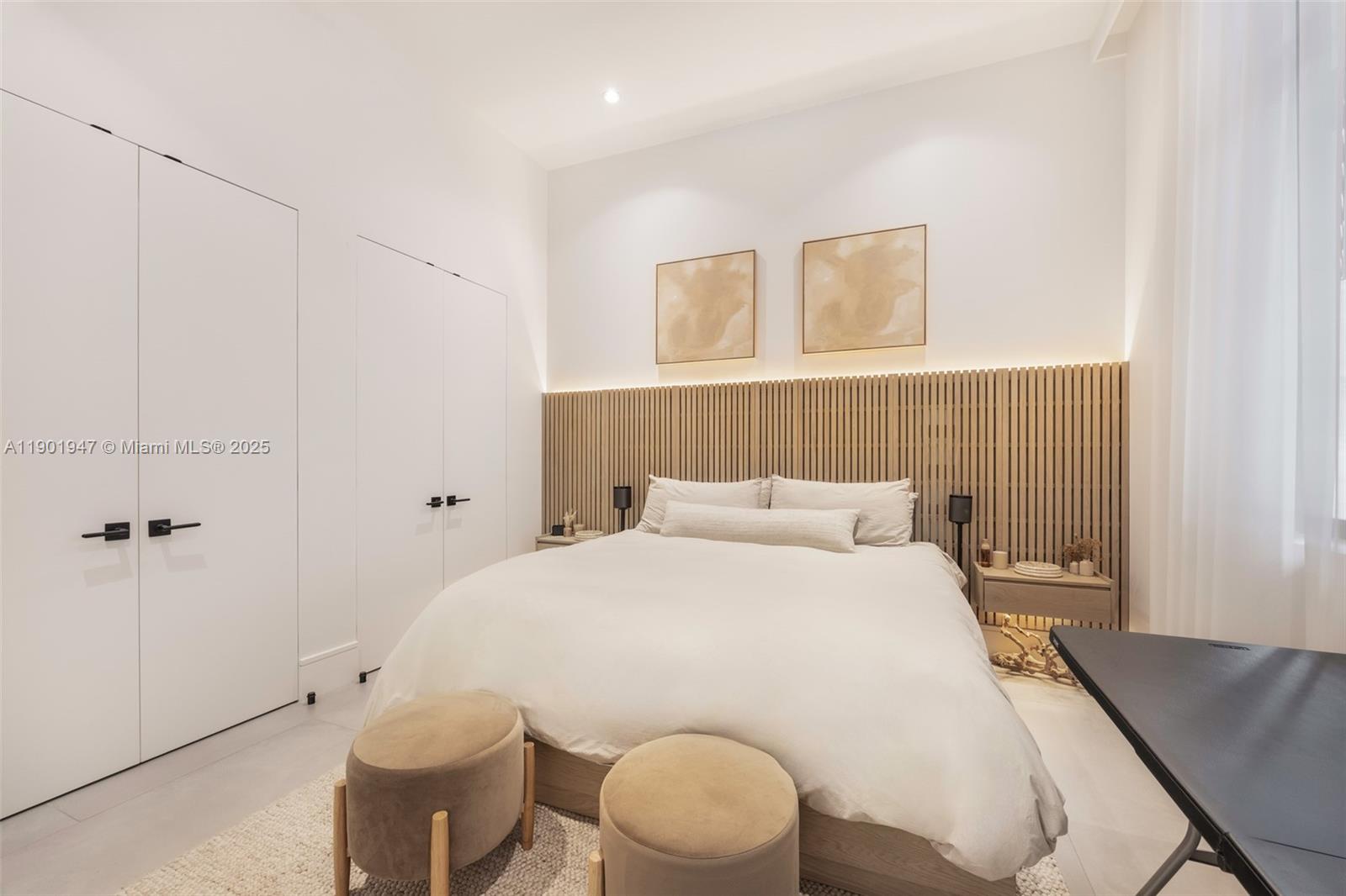 'ZONA WEST' - Residential