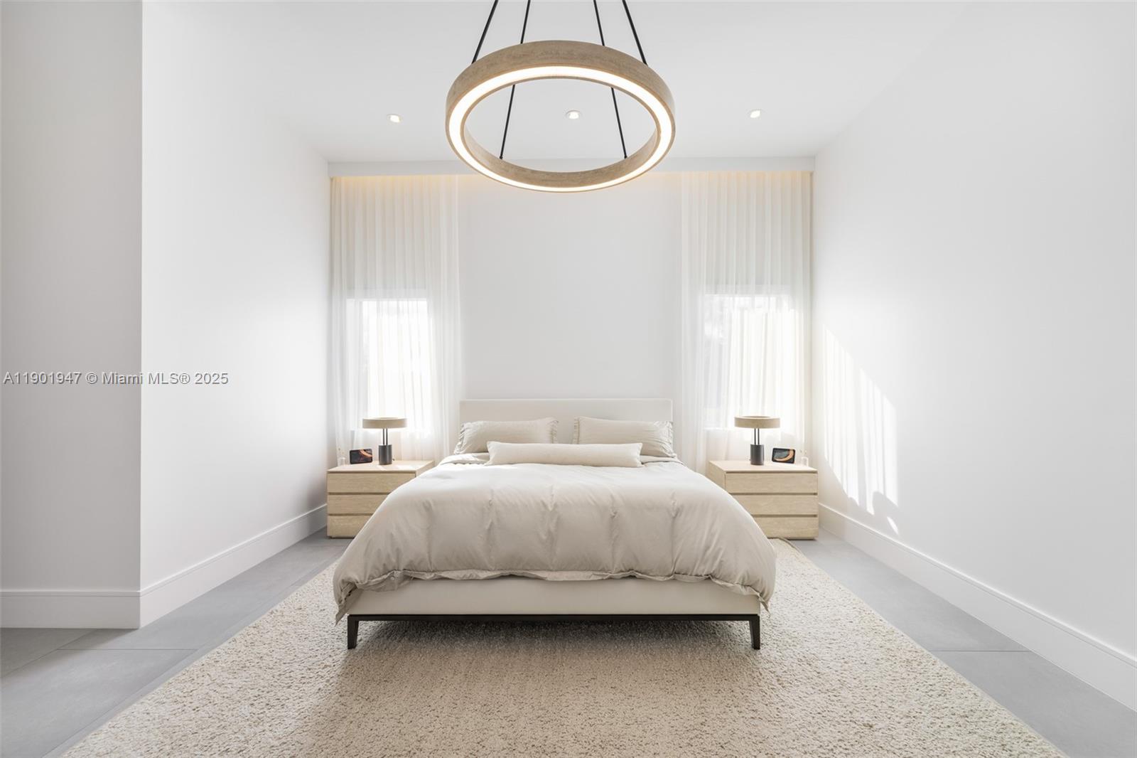 'ZONA WEST' - Residential