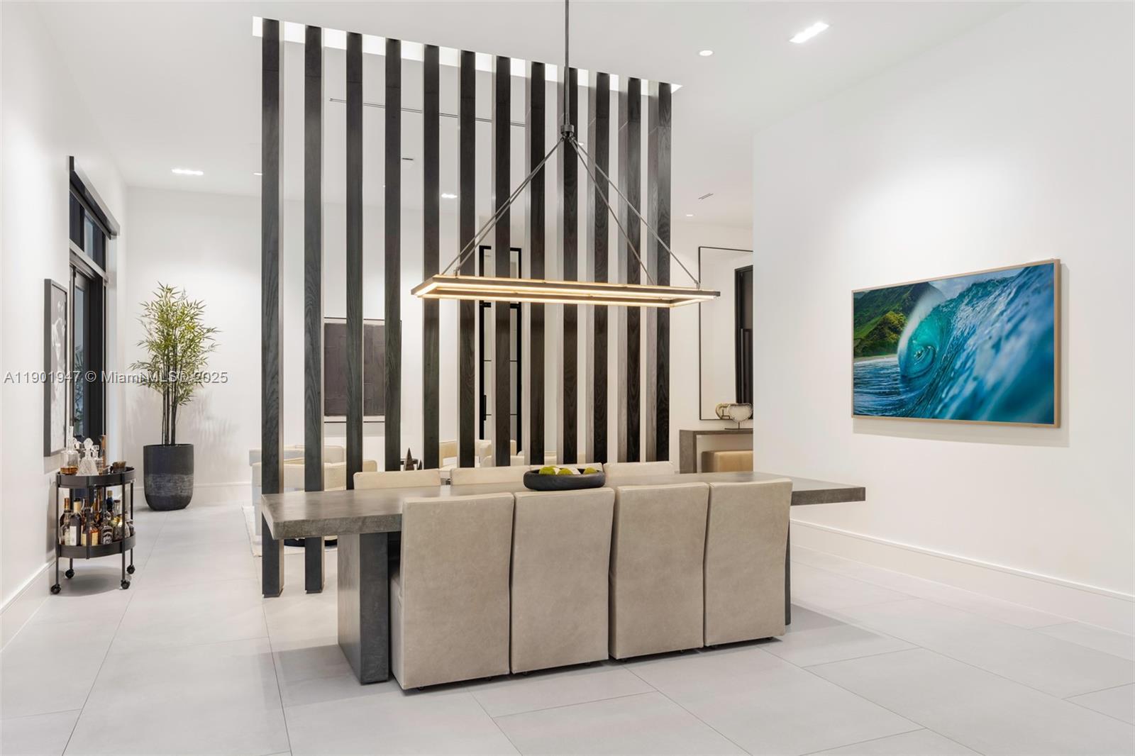 'ZONA WEST' - Residential