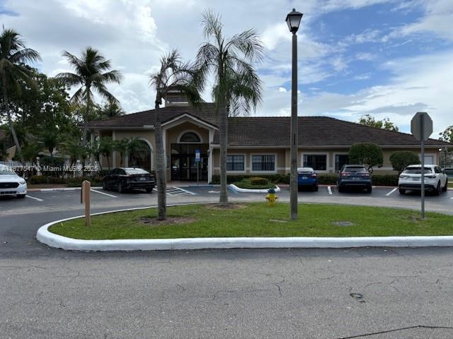 PALMS OF PEMBROKE CONDO - Residential Lease