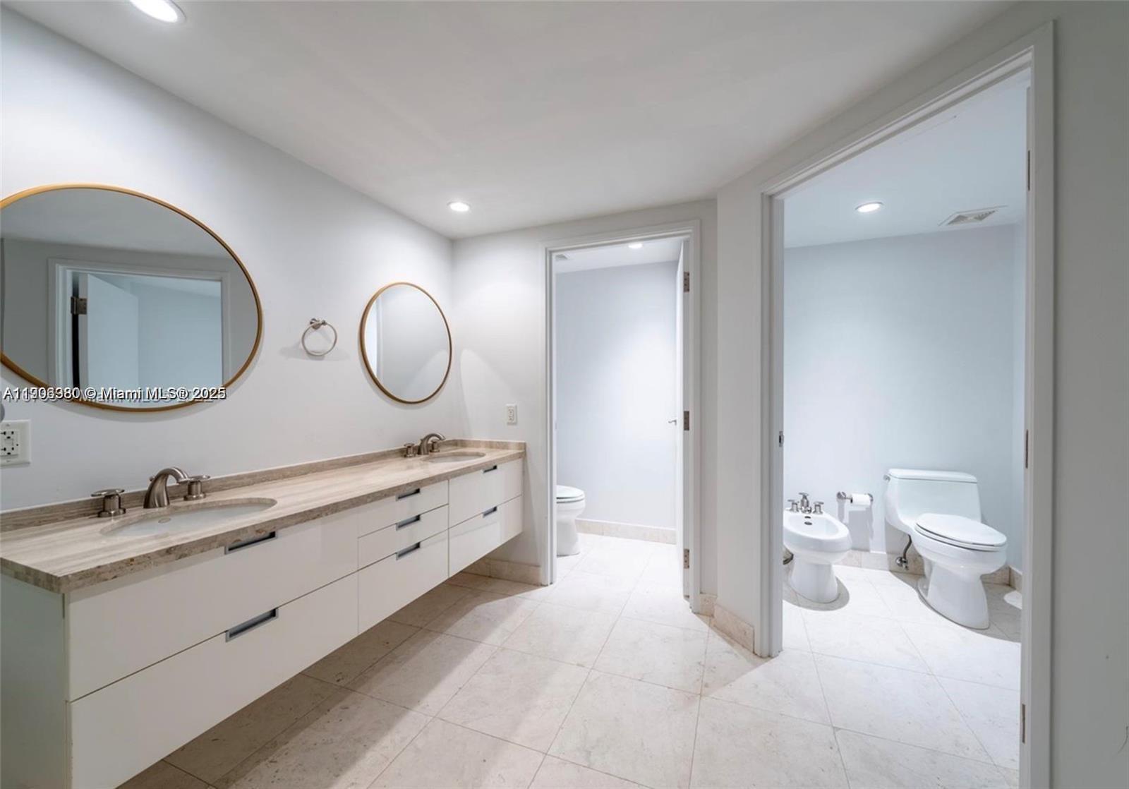 AZURE CONDO - Residential Lease