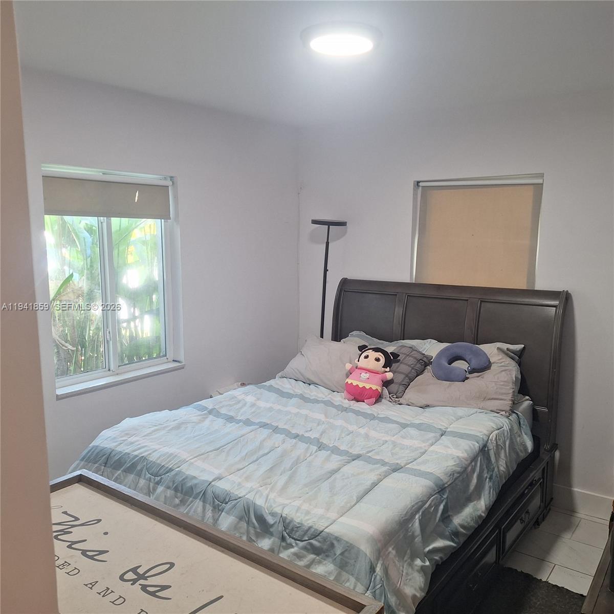 SUNSHINE MANOR NO 2 - Residential