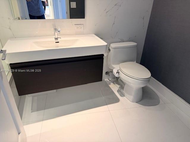 CARBONELL CONDO - Residential