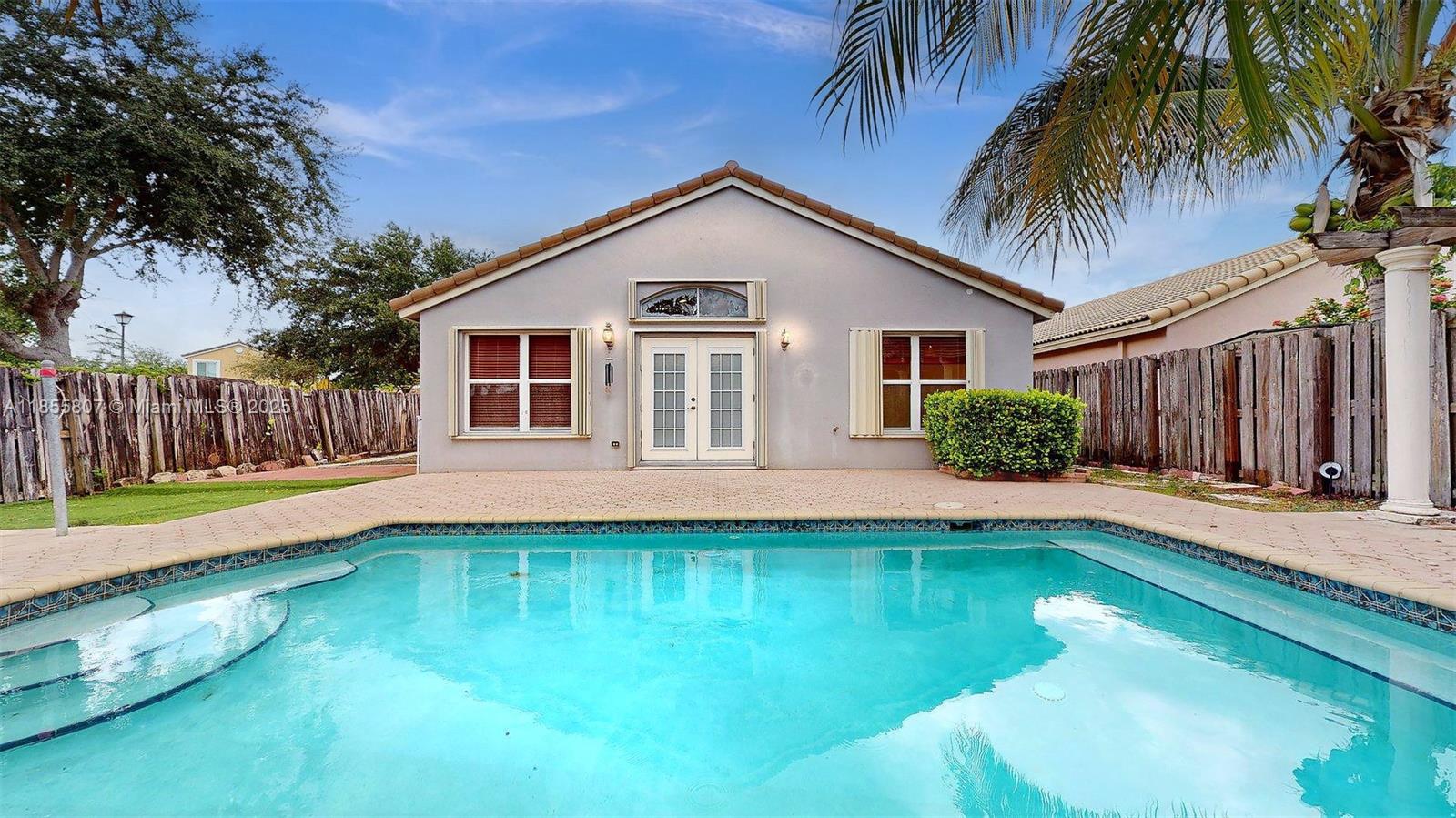 SHORES AT KEYS GATE - Residential