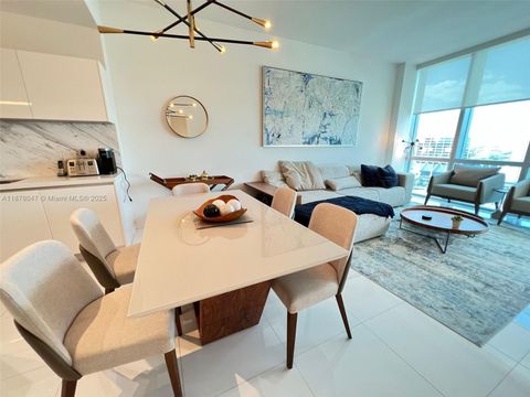 851 NE 1st Ave 1906 Miami FL 33132