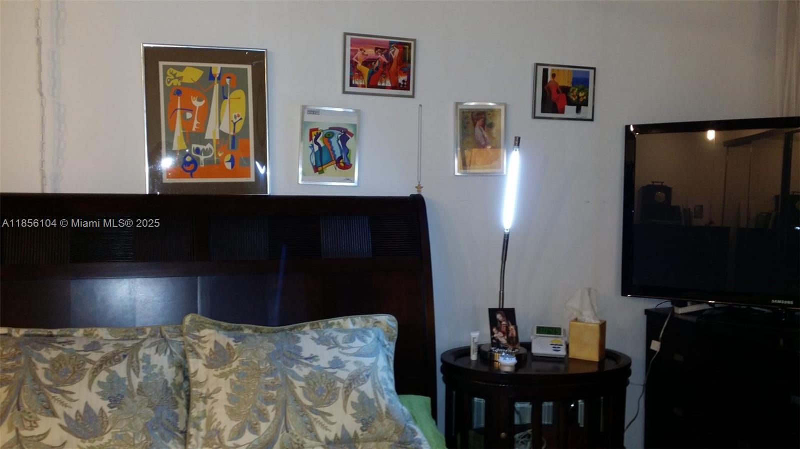 BUCKLEY TOWERS CONDO - EA - Residential