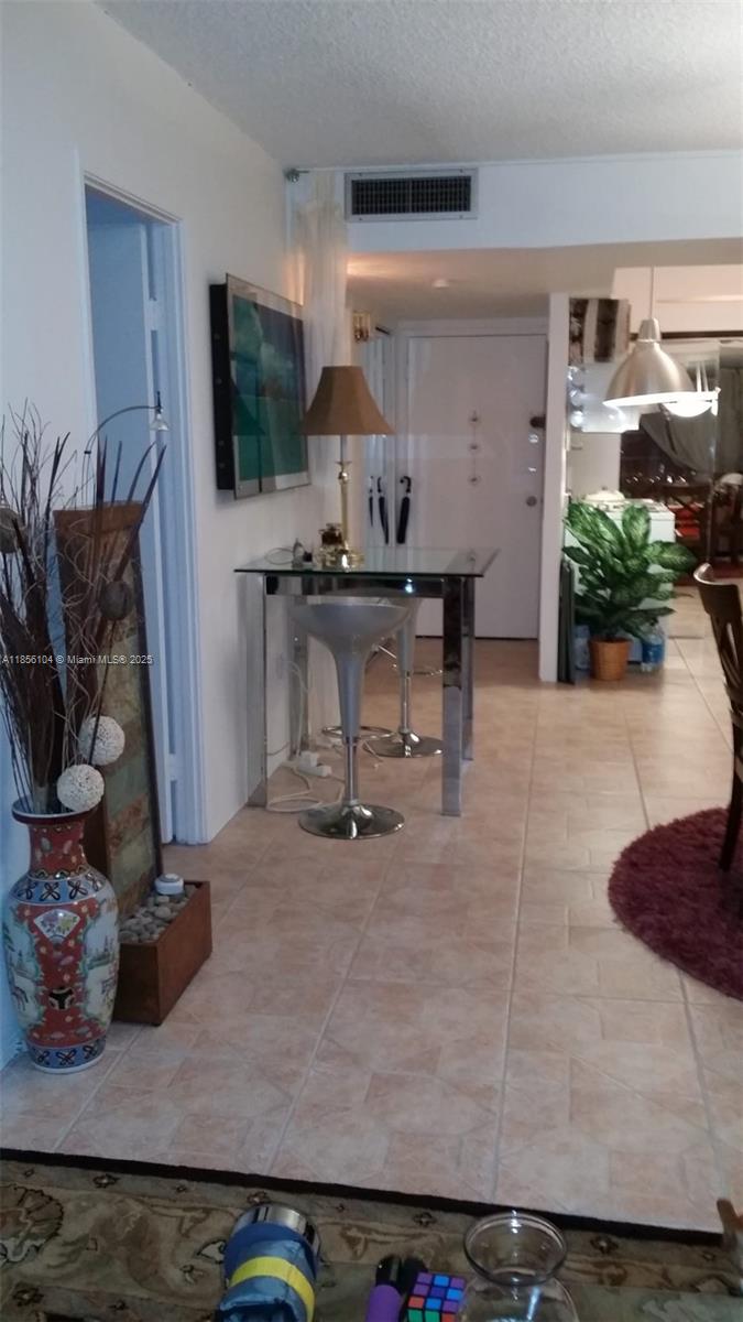 BUCKLEY TOWERS CONDO - EA - Residential