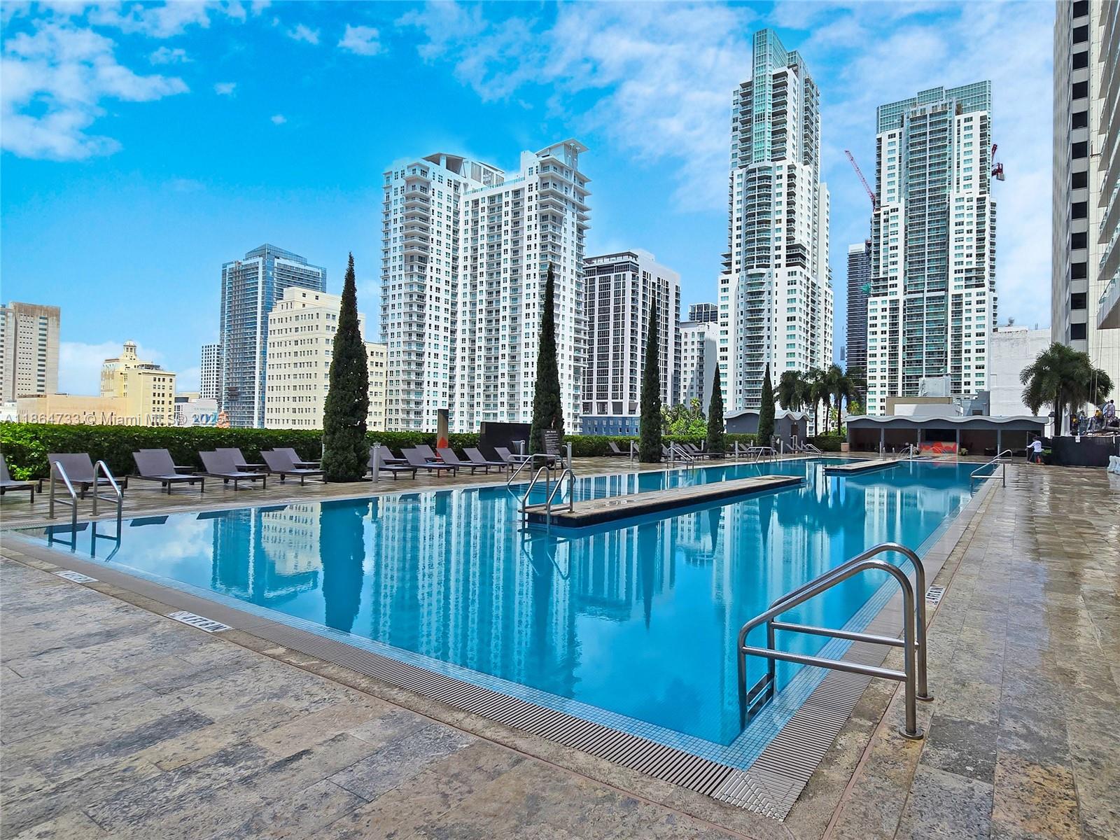 50 Biscayne Blvd 4008
