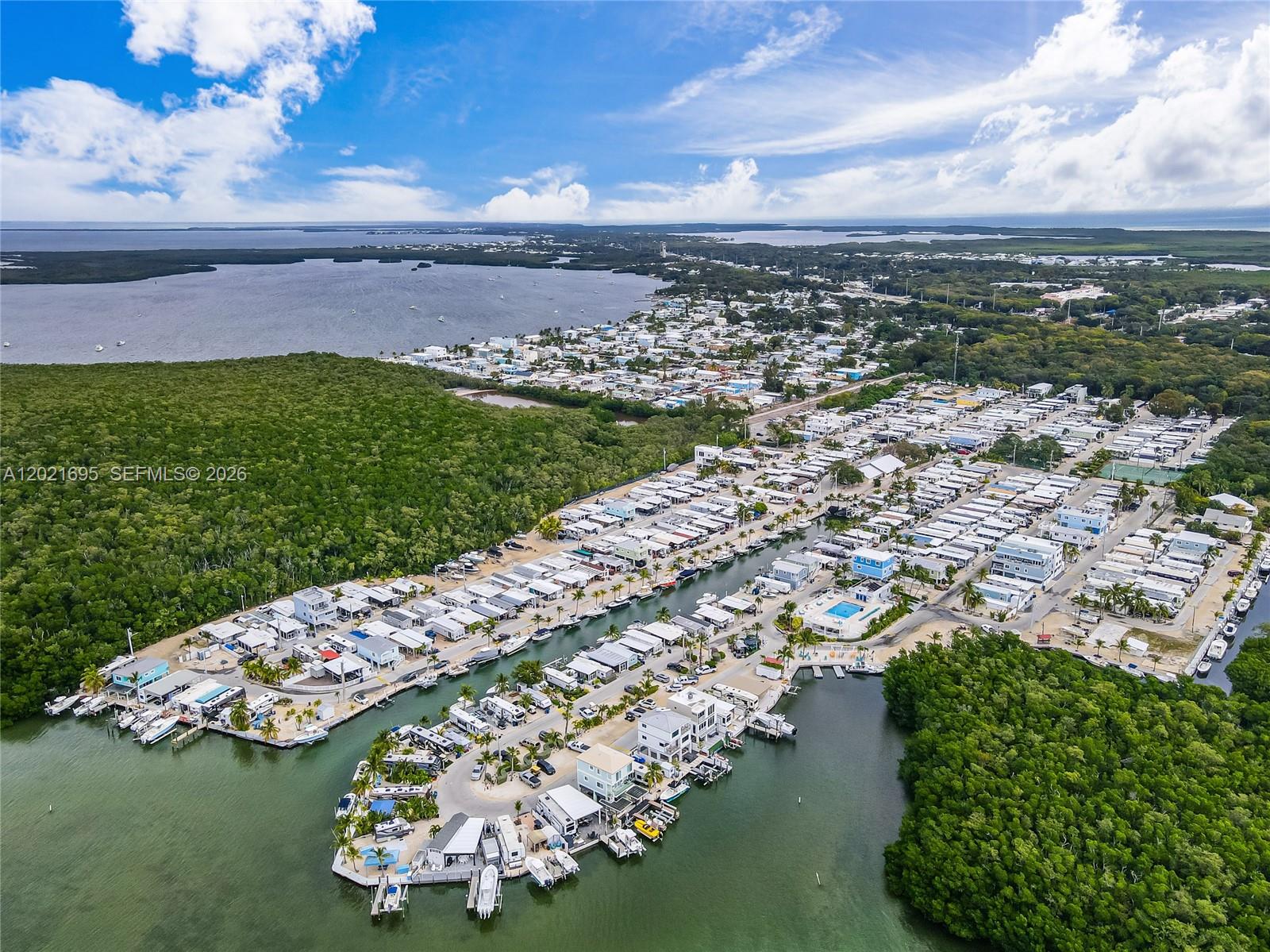 CALUSA CAMPGROUND - Land