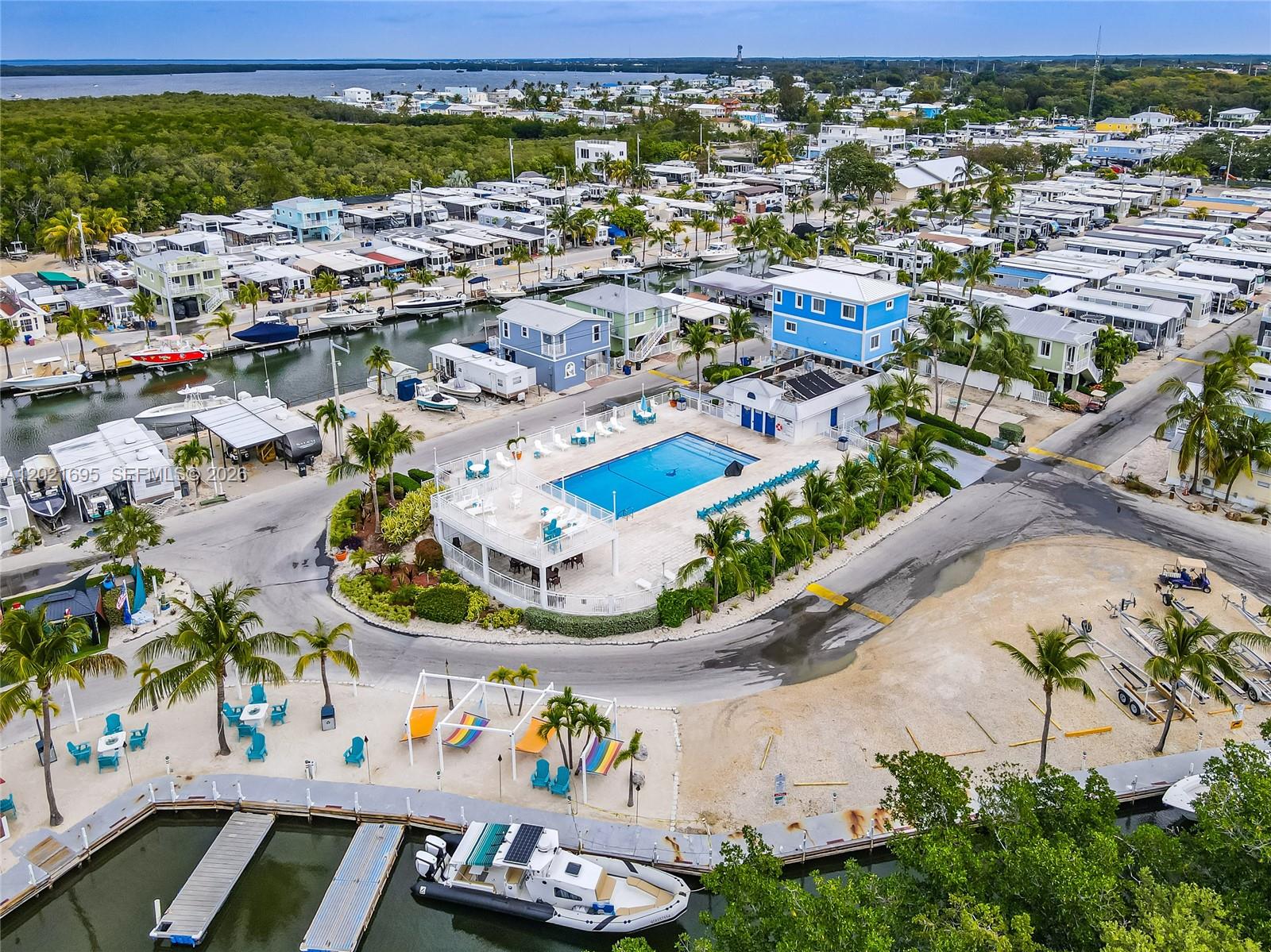 CALUSA CAMPGROUND - Land