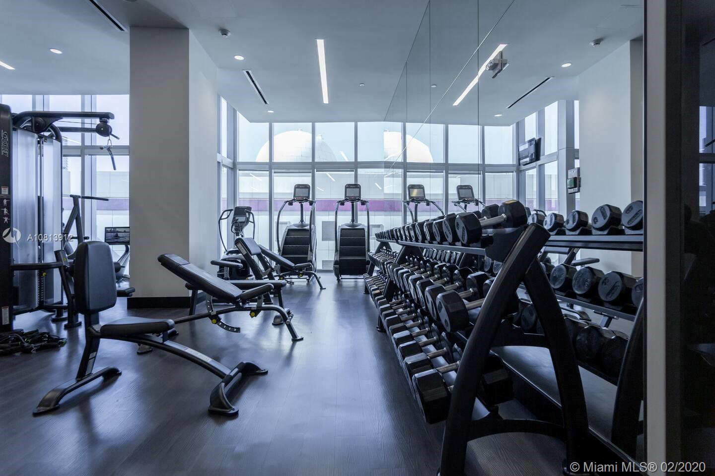 Paramount Miami World - Residential Lease