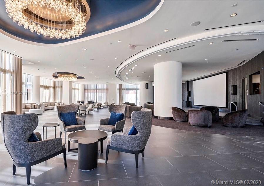 Paramount Miami World - Residential Lease