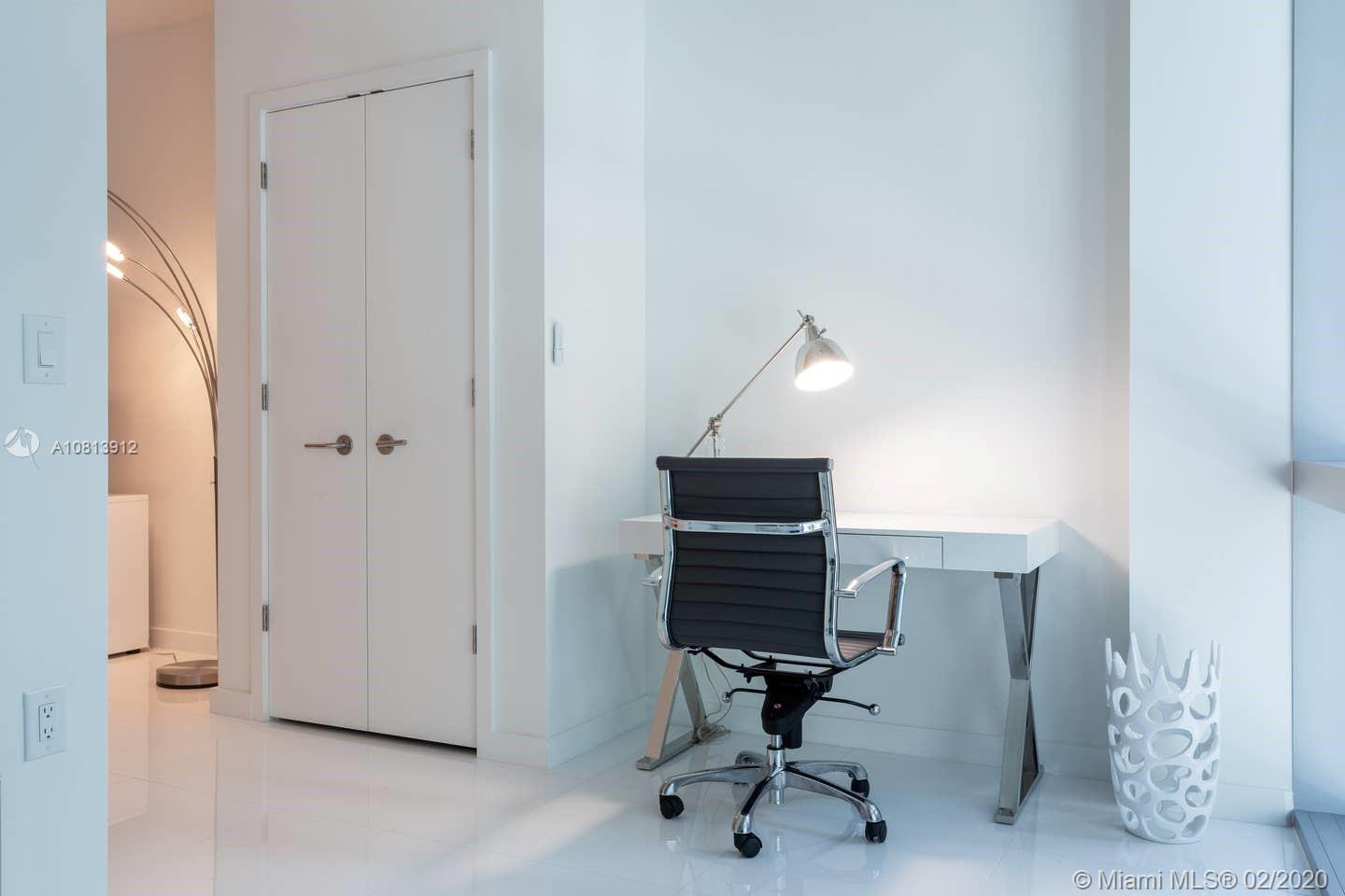 Paramount Miami World - Residential Lease