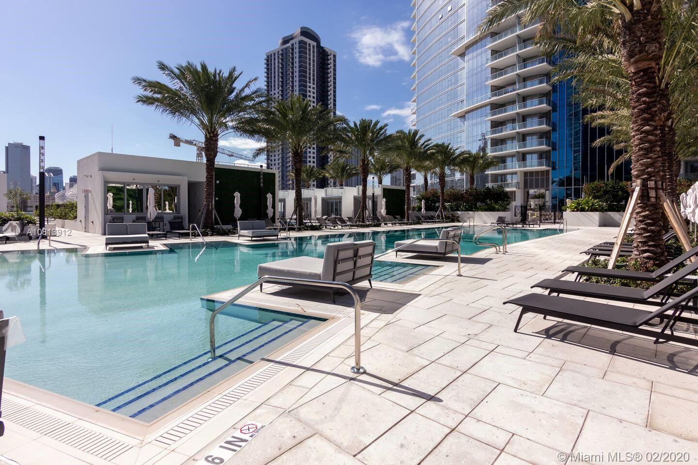 Paramount Miami World - Residential Lease