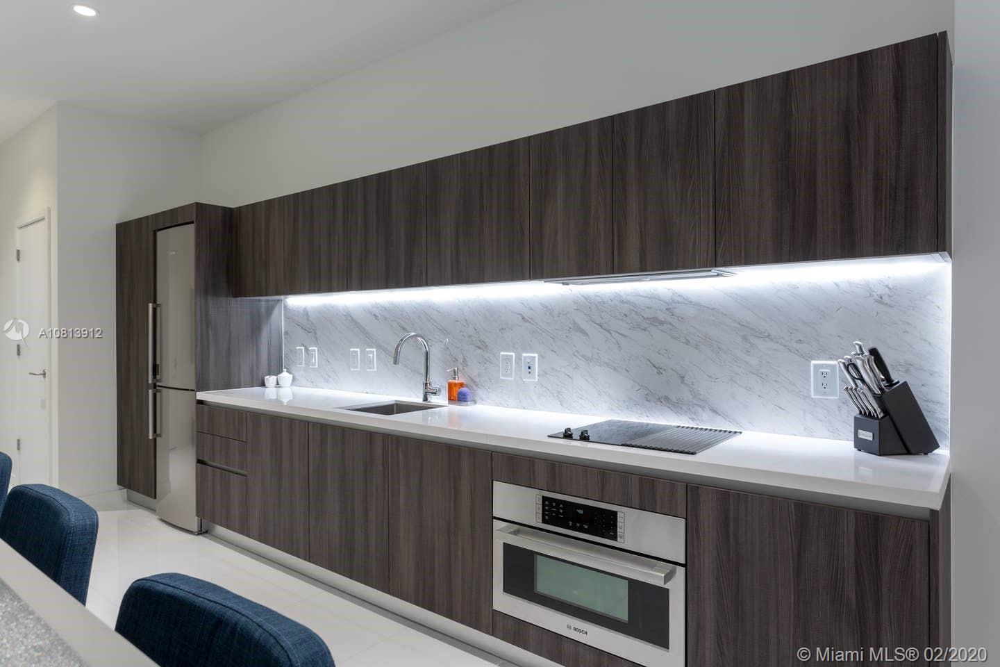 Paramount Miami World - Residential Lease