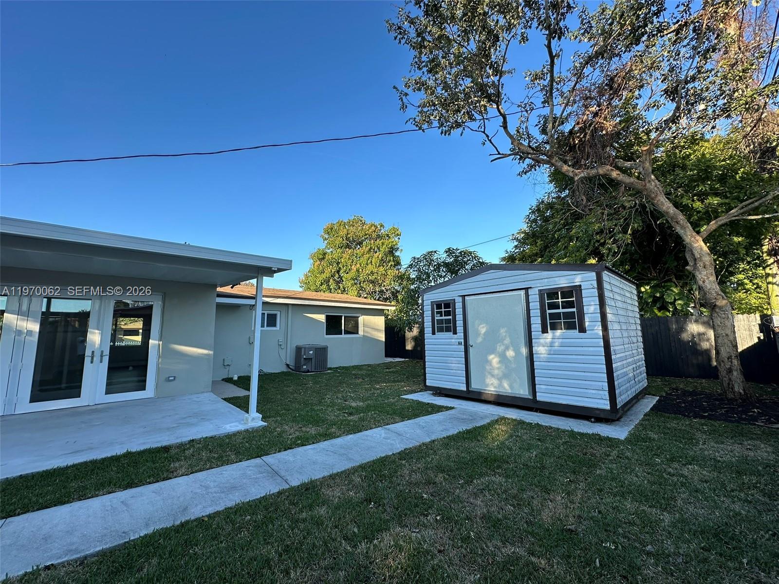 WINDWARD ESTATES SEC 1 - Residential