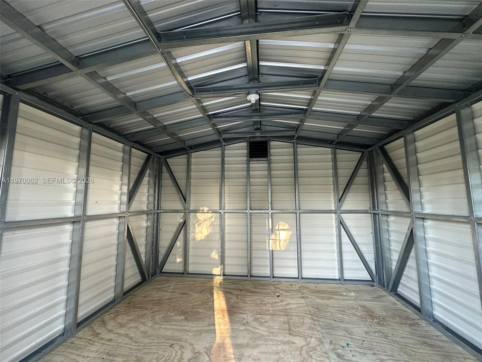 WINDWARD ESTATES SEC 1 - Residential