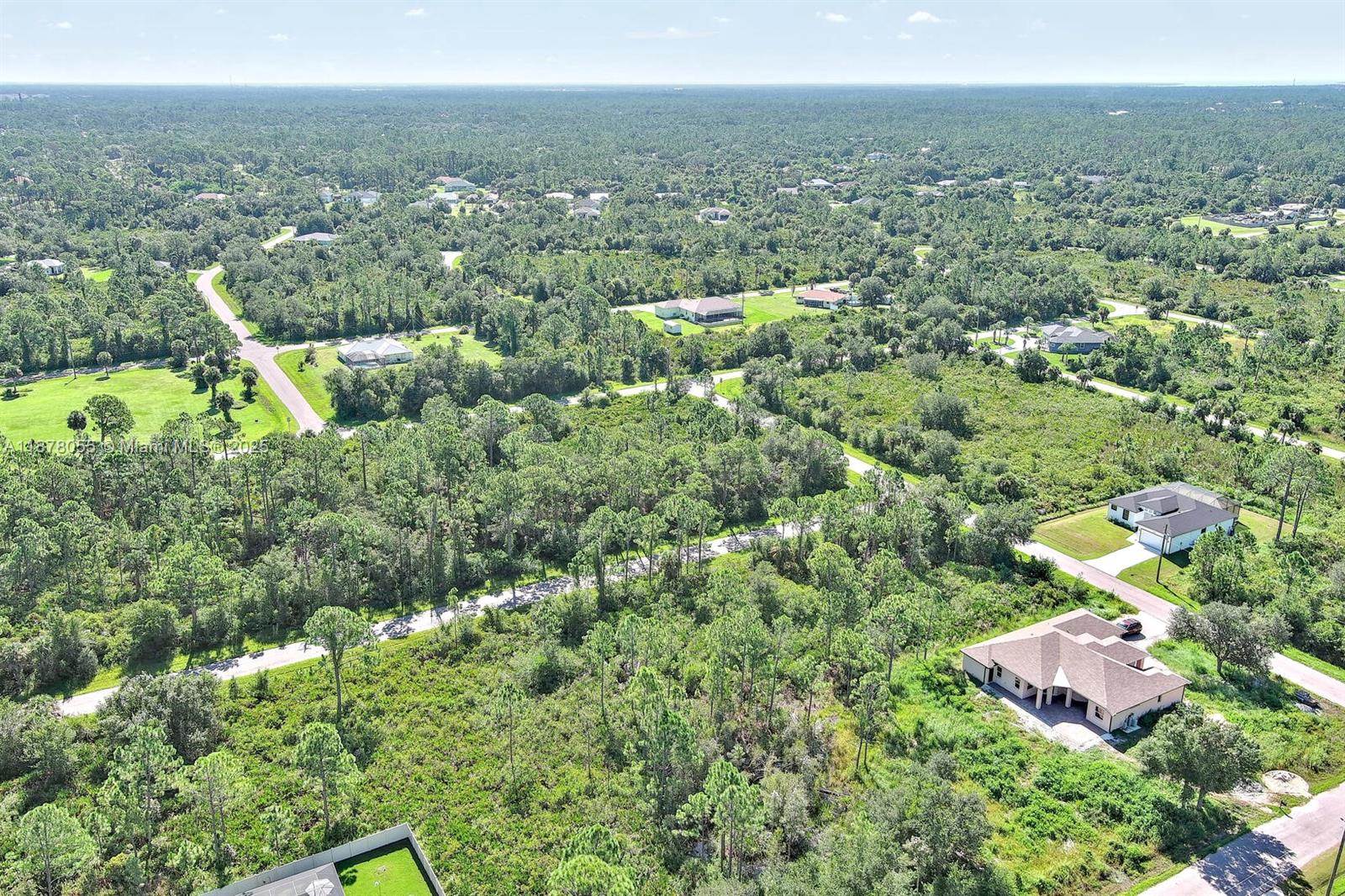 PORT CHARLOTTE - Land