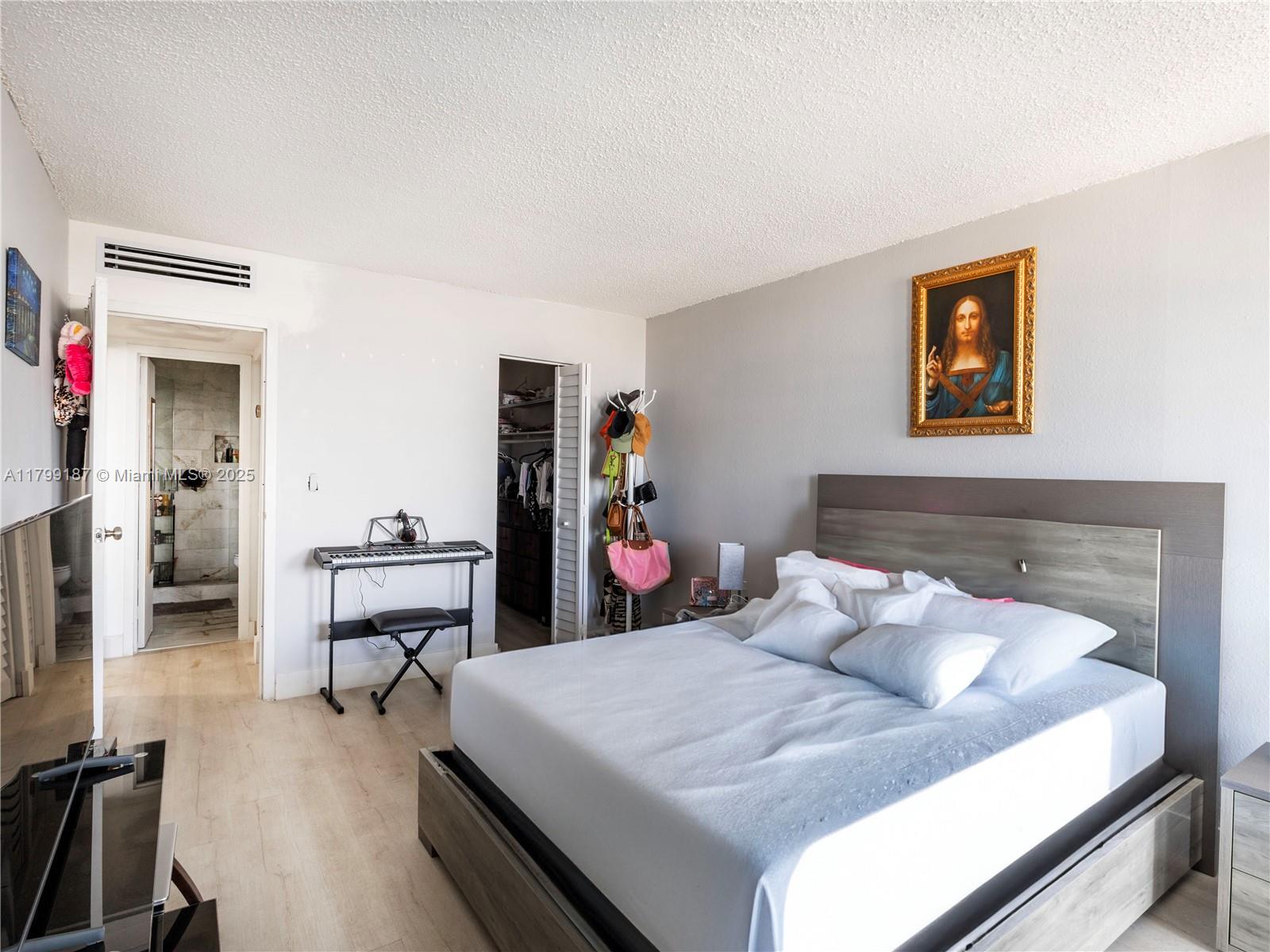 IMPERIAL TERRACES CONDO - Residential