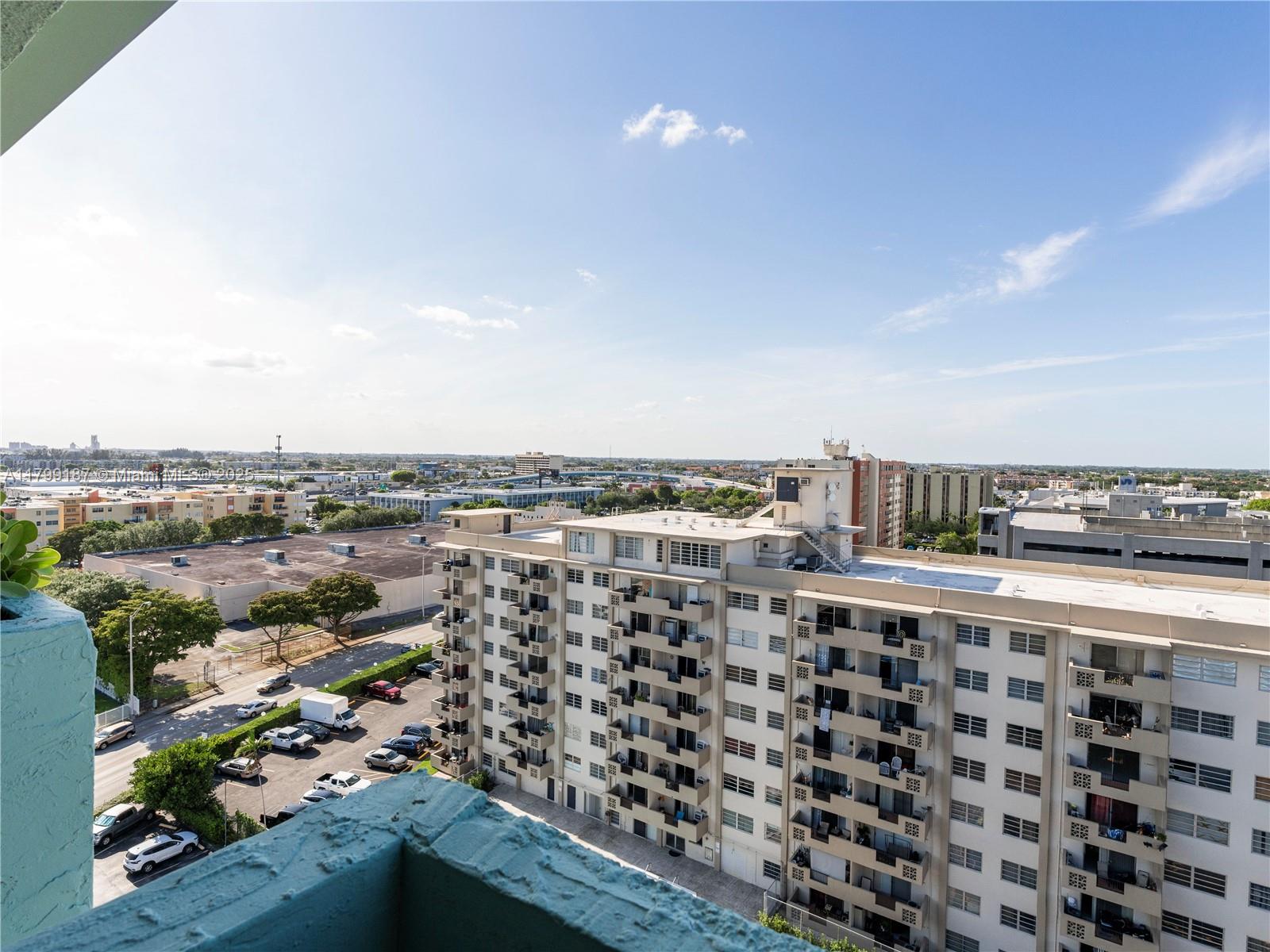 IMPERIAL TERRACES CONDO - Residential