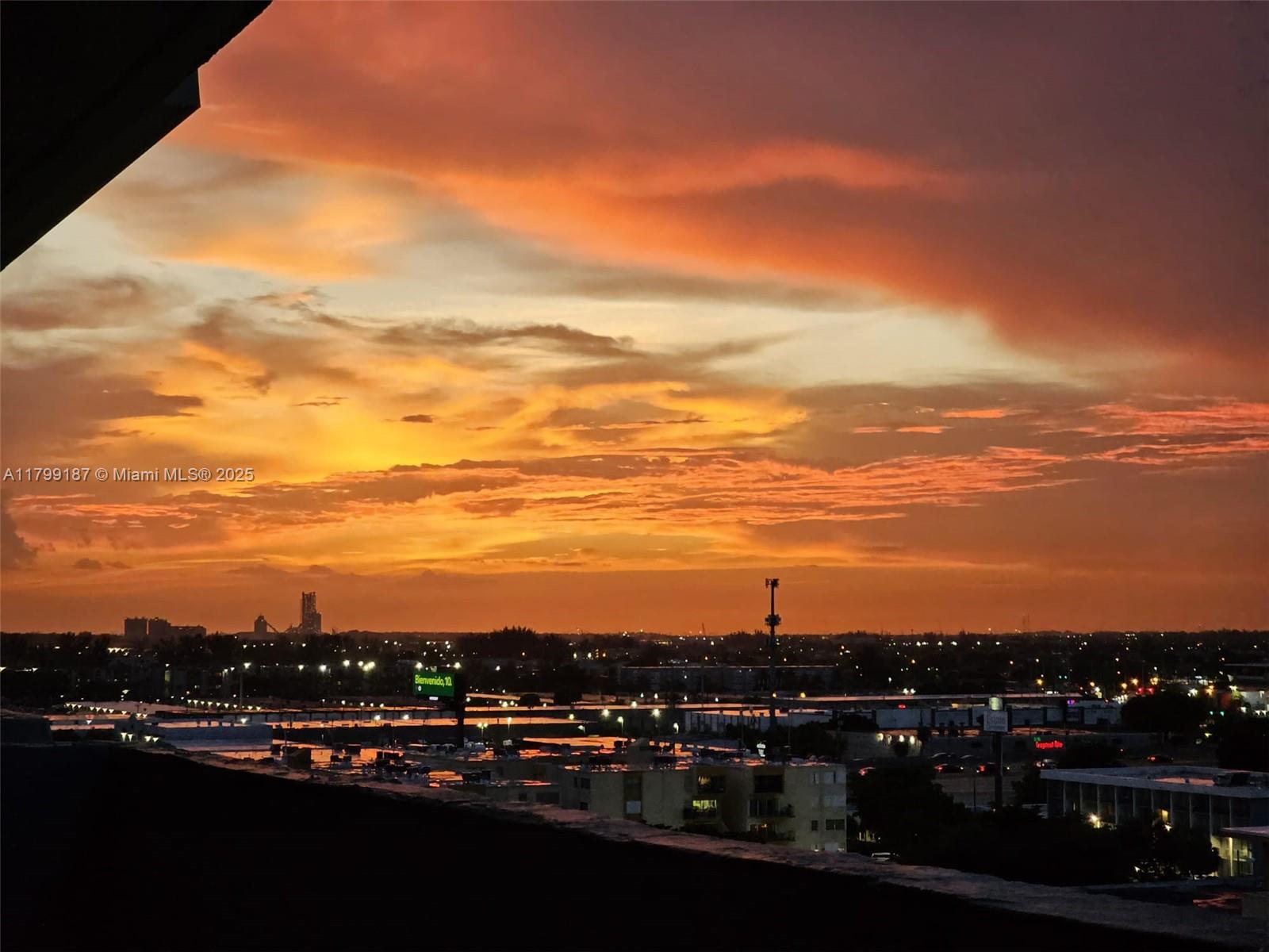 IMPERIAL TERRACES CONDO - Residential
