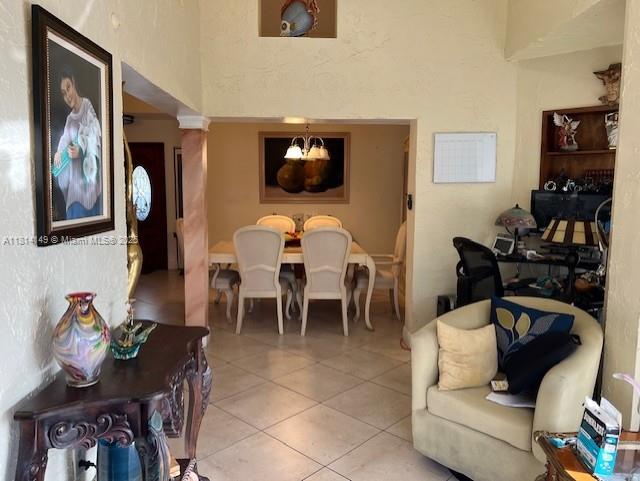 LAS CASAS AT KENDALL - Residential