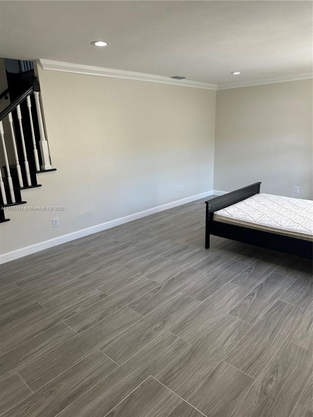 Photo of 52 Madrid Ln #1-14, Davie, FL 33324 (MLS # A11805010)