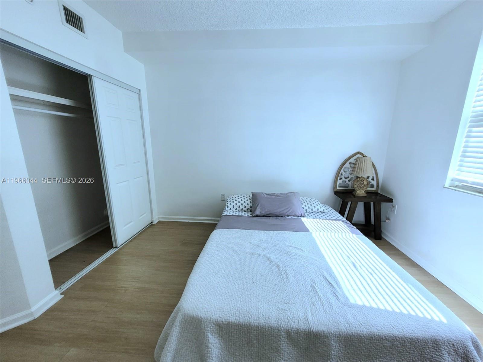 PORTO BELLAGIO CONDO - Residential