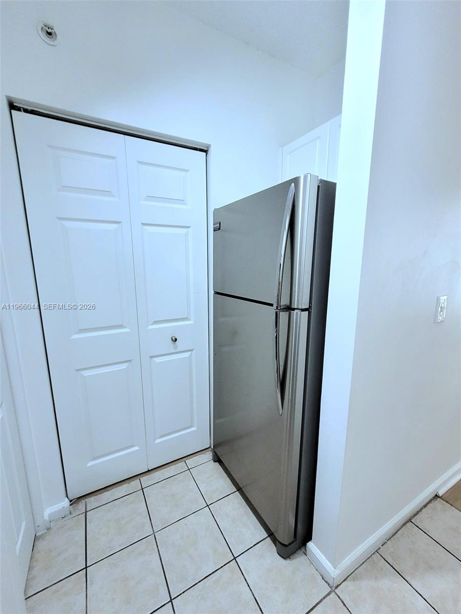 PORTO BELLAGIO CONDO - Residential