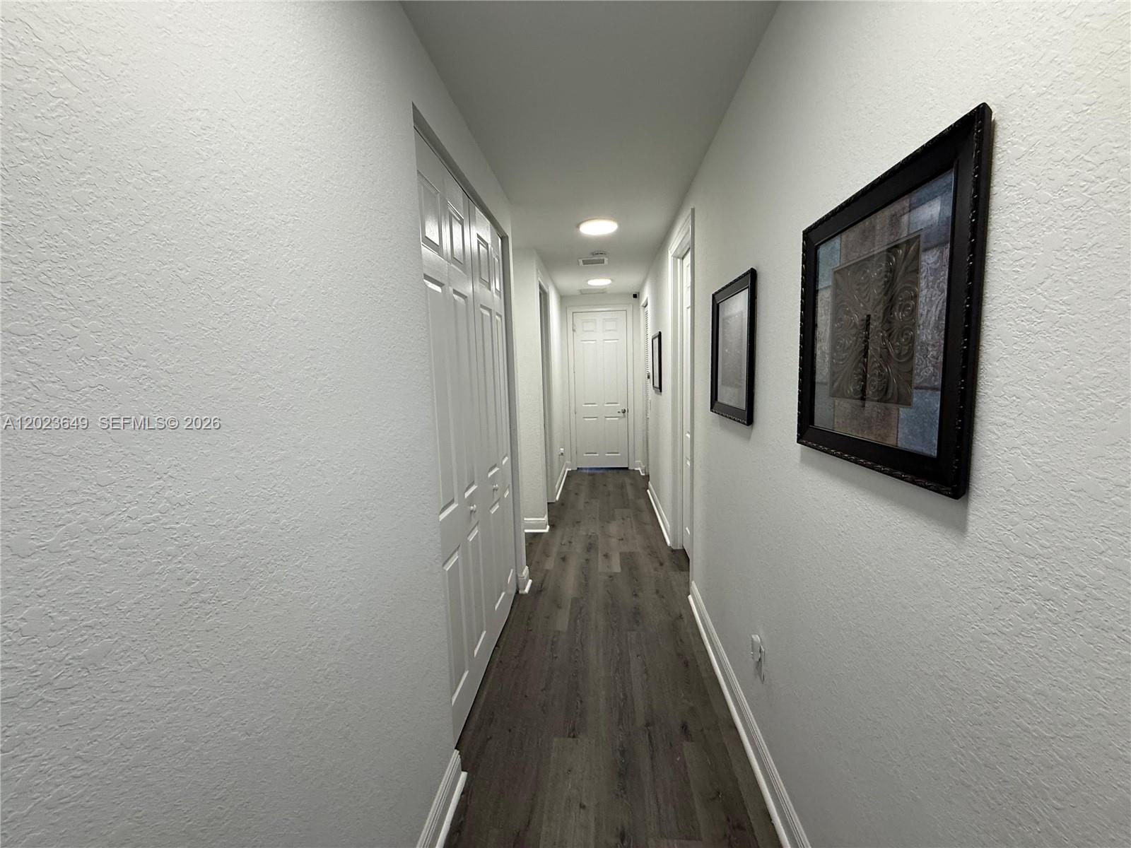 DORAL BREEZE - Residential