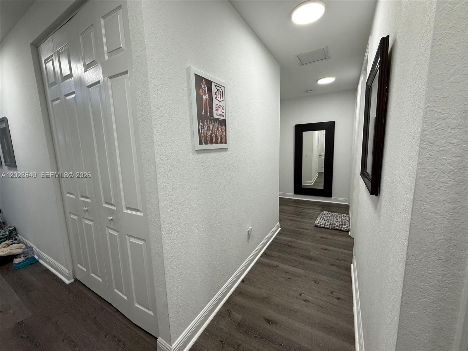 DORAL BREEZE - Residential