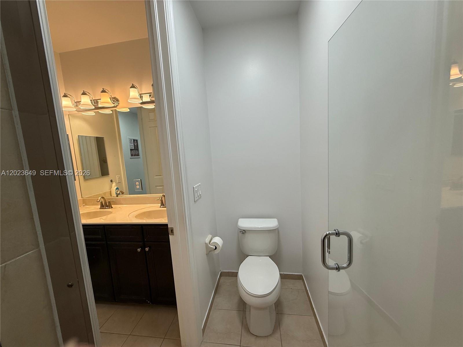 DORAL BREEZE - Residential