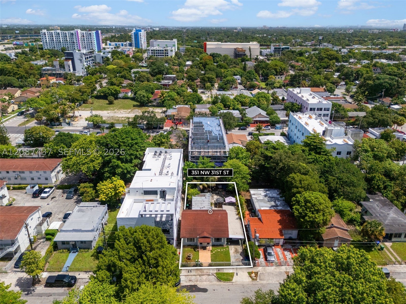 351 NW 31st St, Miami FL 33127