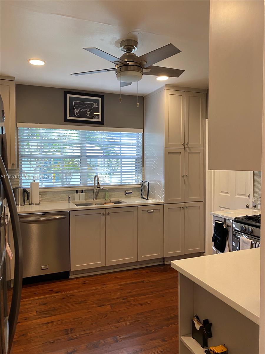 CORAL GABLES RIVIERA SEC - Residential Lease