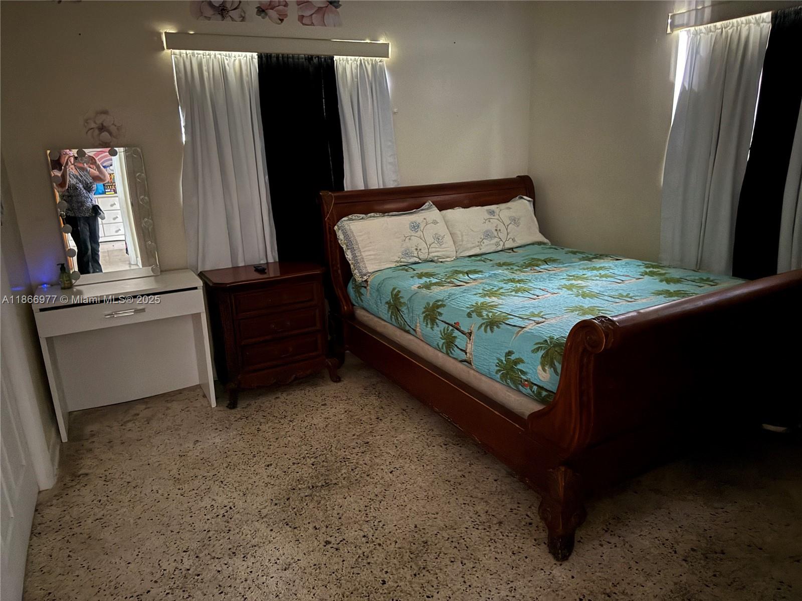 LAWRENCE ESTATES LAND COS - Residential Income