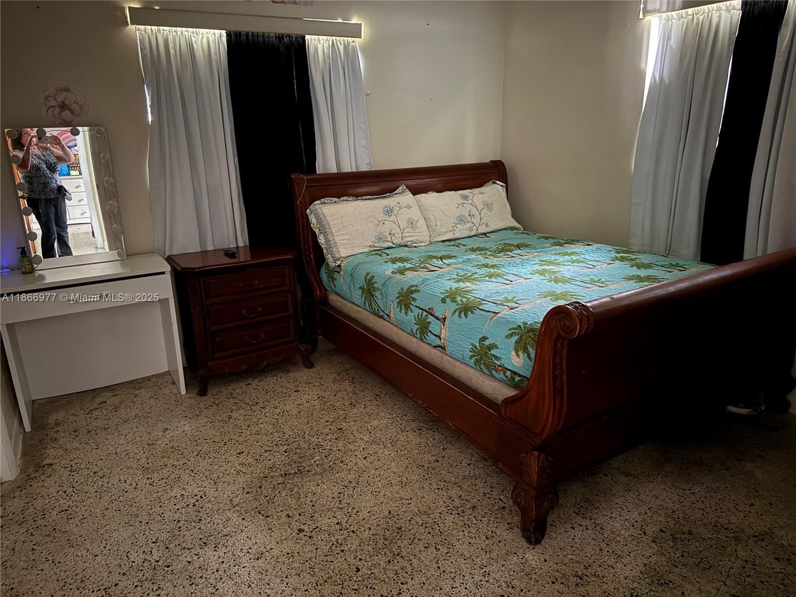 LAWRENCE ESTATES LAND COS - Residential Income