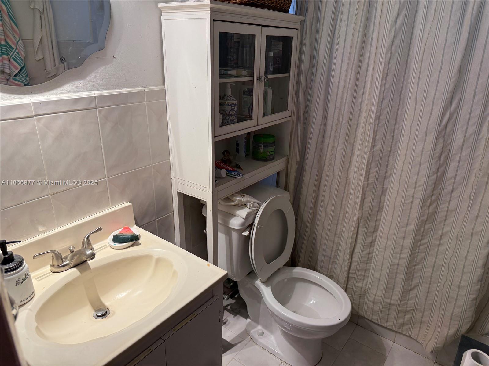 LAWRENCE ESTATES LAND COS - Residential Income