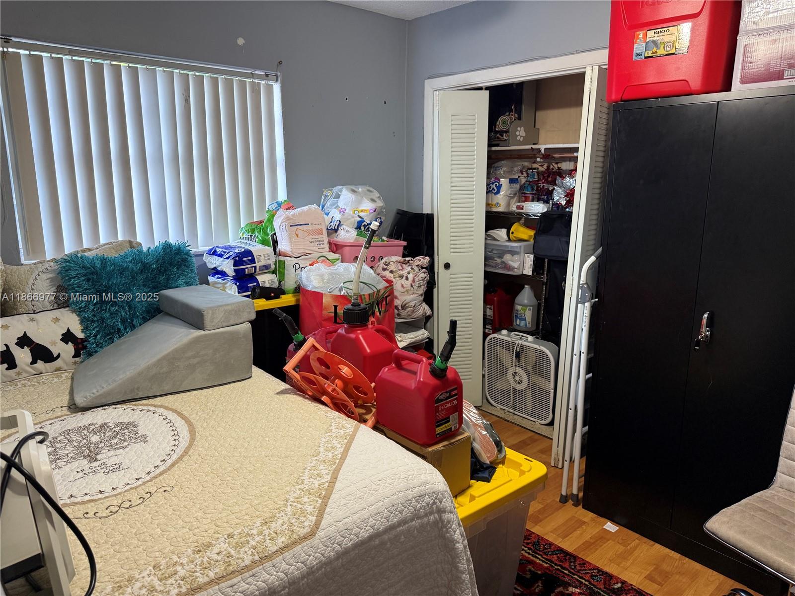 LAWRENCE ESTATES LAND COS - Residential Income